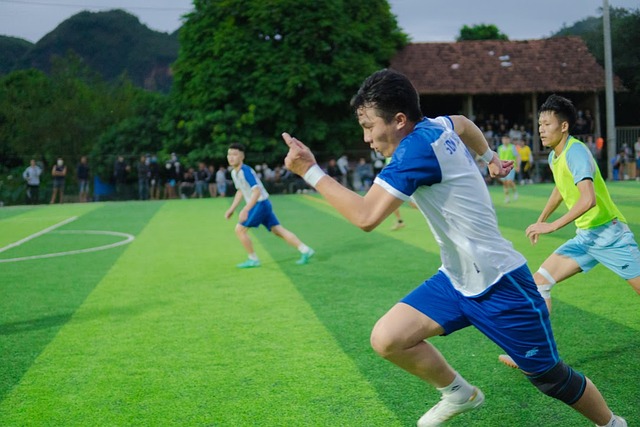 媒体人：费南多目前还没有明确的下家.